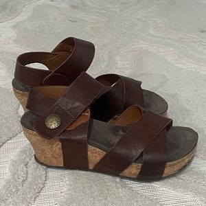 Pierre Dumas wedge heels